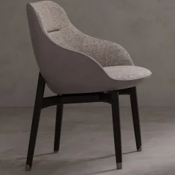 Sedia in pelle e tessuto marrone