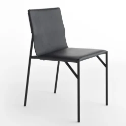 Sedia in pelle nera Tout Le Jour di Marc Thorpe