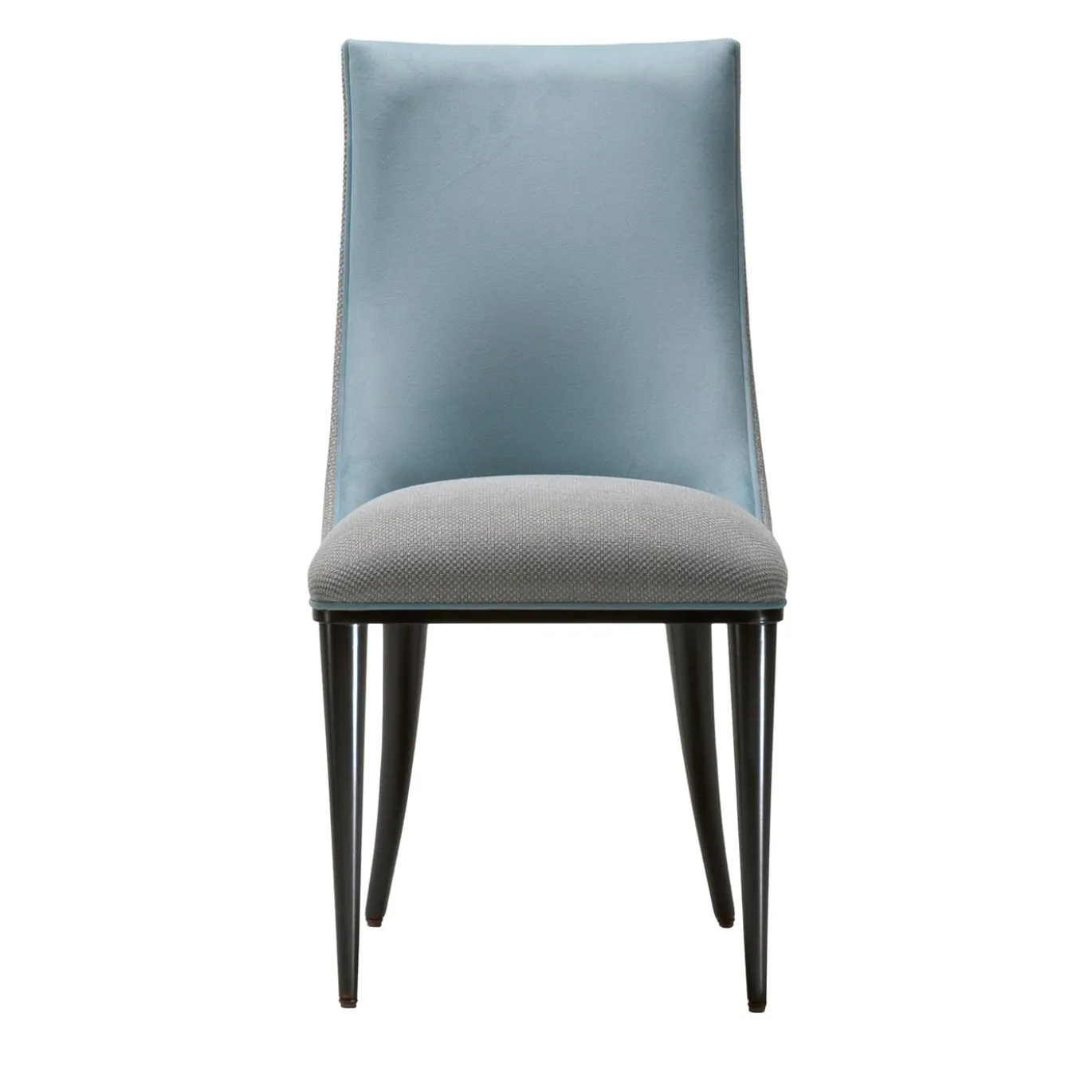 Sedia in velluto azzurro e legno di faggio