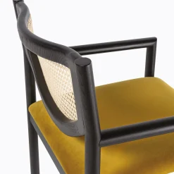 Sedia Klara in velluto giallo e legno di frassino nero di CSM