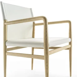 Sedia Ledermann di Tom Kelley