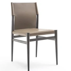 Sedia Ledermann in Pelle Marrone #2 di Tom Kelley