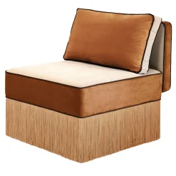 Sedia lounge modulare Lilli in tessuto beige e cognac con frange