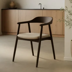 Sedia minimalista Mikura in Legno