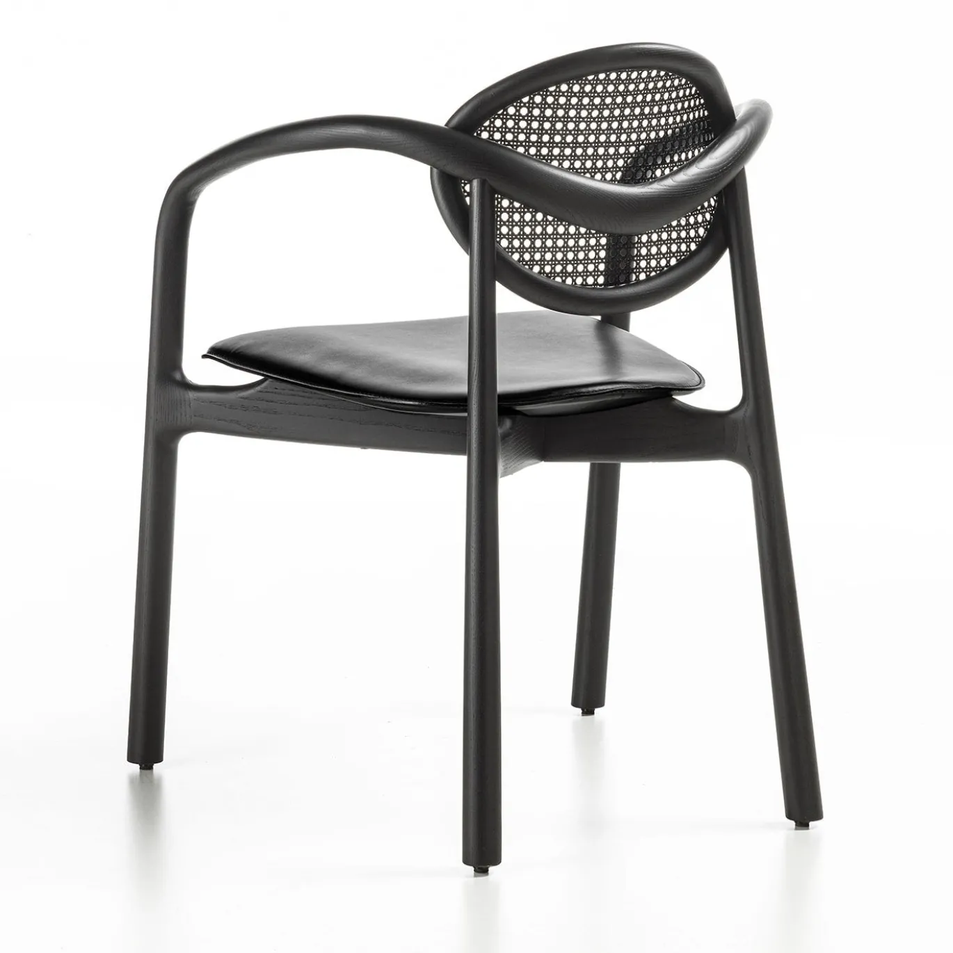 Sedia nera con braccioli Marlena di Studio Nove.3