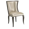 Sedia Oscar con gambe in legno curvate