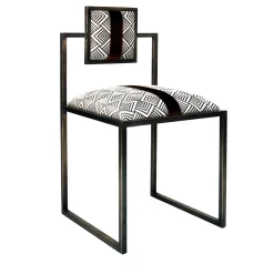 Sedia quadrata in grigio e bronzo