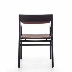 Sedia Roza in legno nero e pelle