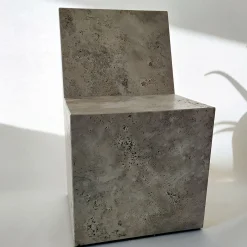 Sedia W in marmo travertino
