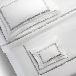 Set copripiumino Botero ricamato in cotone percalle bianco