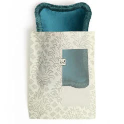 Set di 2 Cuscini Micro The Gift in Velluto Blu con Frange