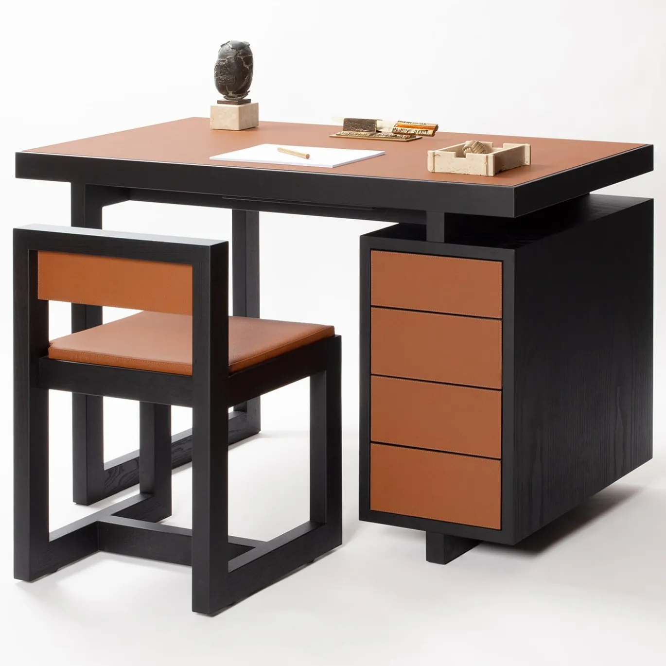 Set di scrivania e sedia Twain
