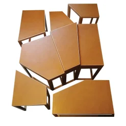 Set di tavolini a incastro Thelados con piano in pelle