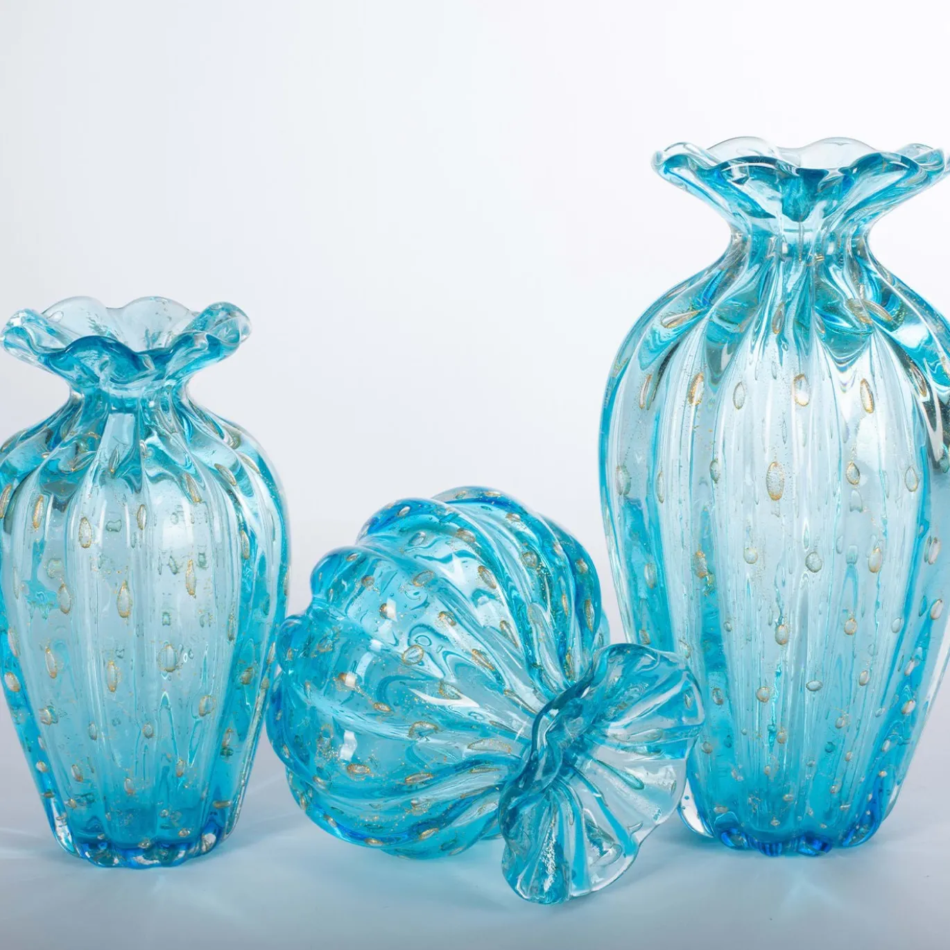 1950 Set di 3 vasi blu chiaro con bolle d'oro