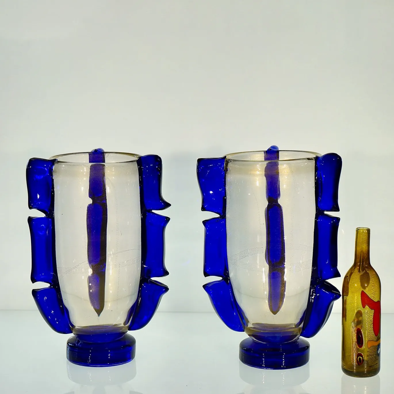 Set di 2 Vasi Decorativi Colossi Giganti in Vetro di Murano Blu Cobalto