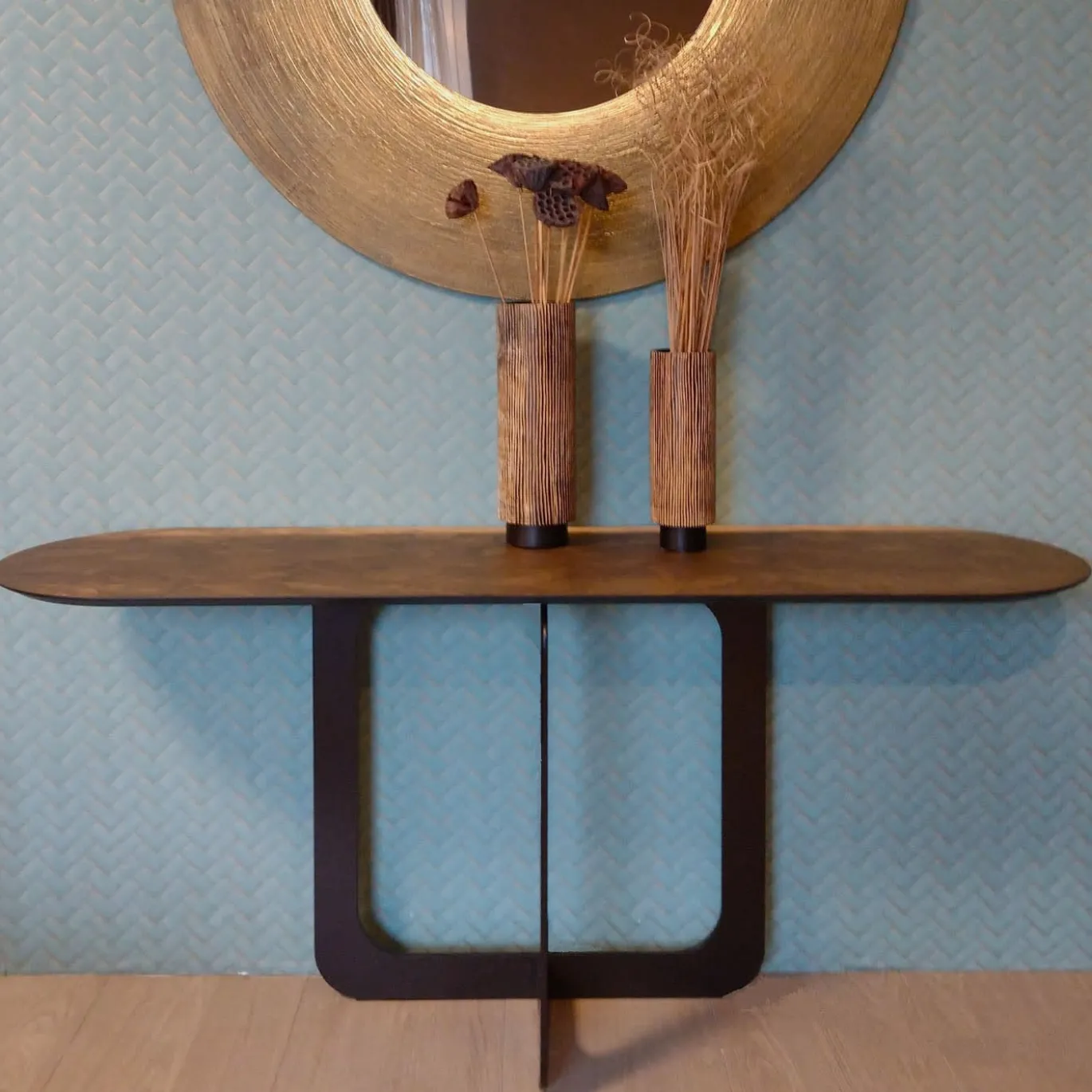 Settanta Console Ovale Grande Con Top In Resina Spatolata Color Bronzo