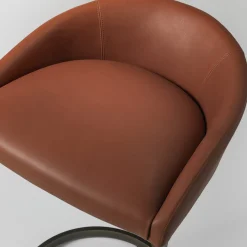 Sgabello alto Sign in pelle marrone con base in ottone finitura bronzo