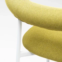 Sgabello basso Pampa SG-65 verde lime e bianco di Studio Pastina
