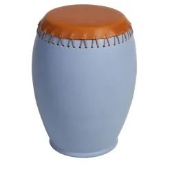 Sgabello Bombo azzurro di Nestor Perkal