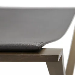 Sgabello Clifton4 in pelle e metallo galvanizzato