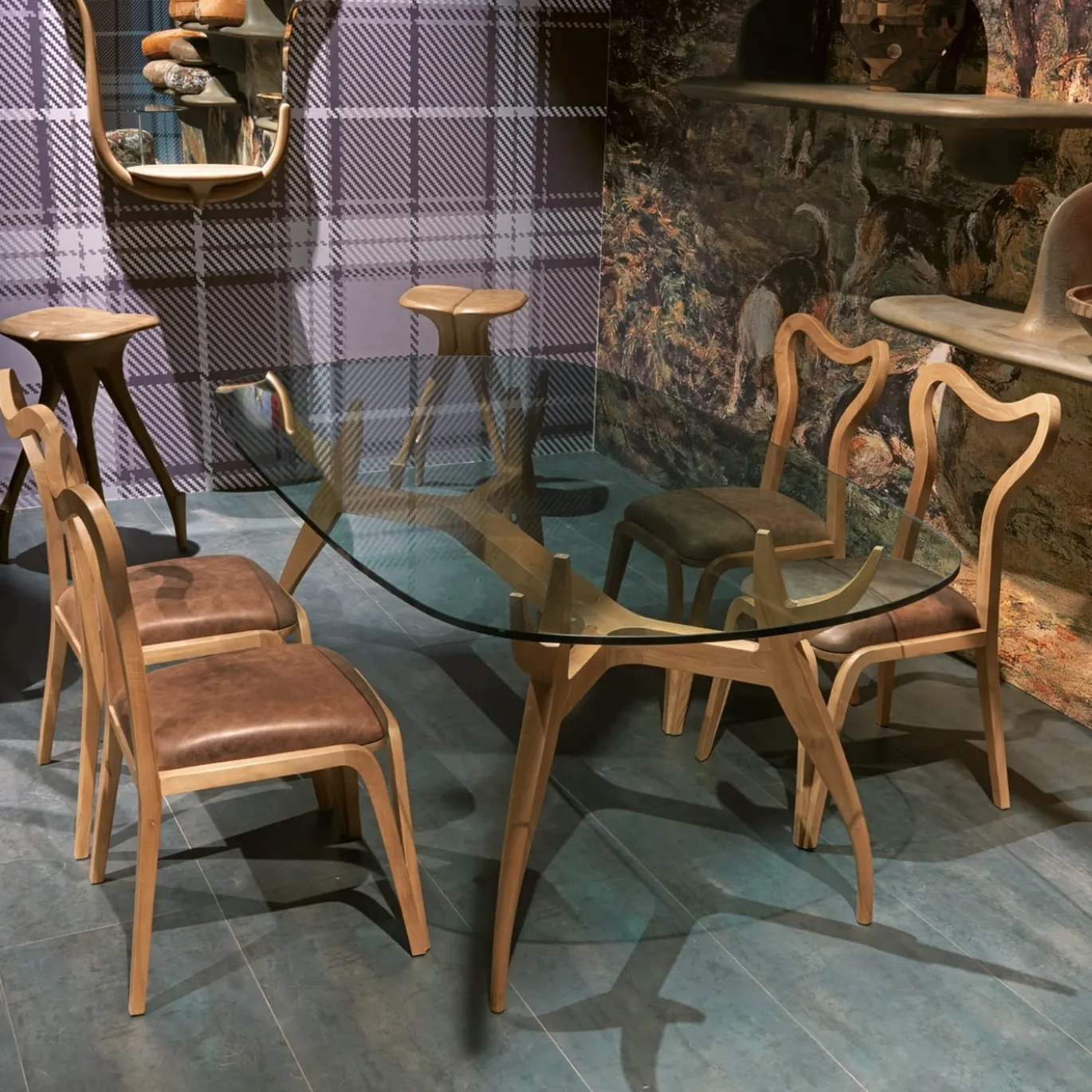 Sgabello da bar Giraffa in noce di Nigel Coates
