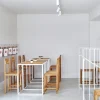 Sgabello da bar minimalista in legno di rovere di Mario Prandina