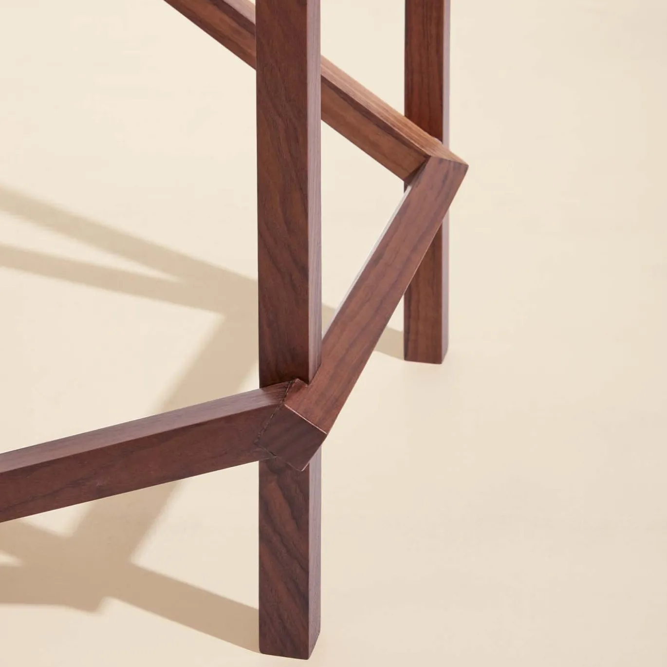Sgabello E2