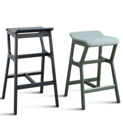 Sgabello grande Nhino LE verde menta di Emilio Nanni