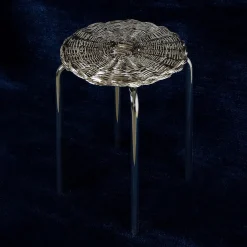 Sgabello in metallo intrecciato placcato argento