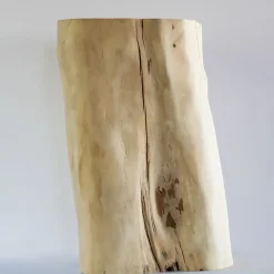 Sgabello Inulivo in legno