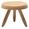 Sgabello Tabouret Berger in rovere naturale di Charlotte Perriand