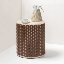 Sgabello/tavolino in pelle e rattan Renoir
