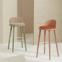 Sgabello Veretta 928 Red di Cristina Celestino