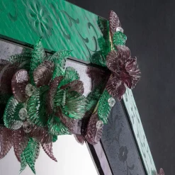 Specchio da parete Anaki in vetro di Murano Verde