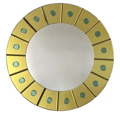 Specchio da parete con accenti di smeraldo Brazil