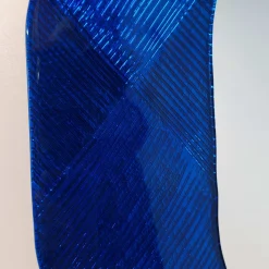 Specchio da parete in vetro di Murano Onda Cobalto