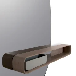 Specchio da parete Uyuni Fumé Gray con cornice in finitura titanio e LED