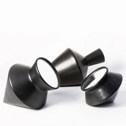 Specchio da tavolo Nero 30 bucchero di Studio Lievito e Maddalena Vantaggi