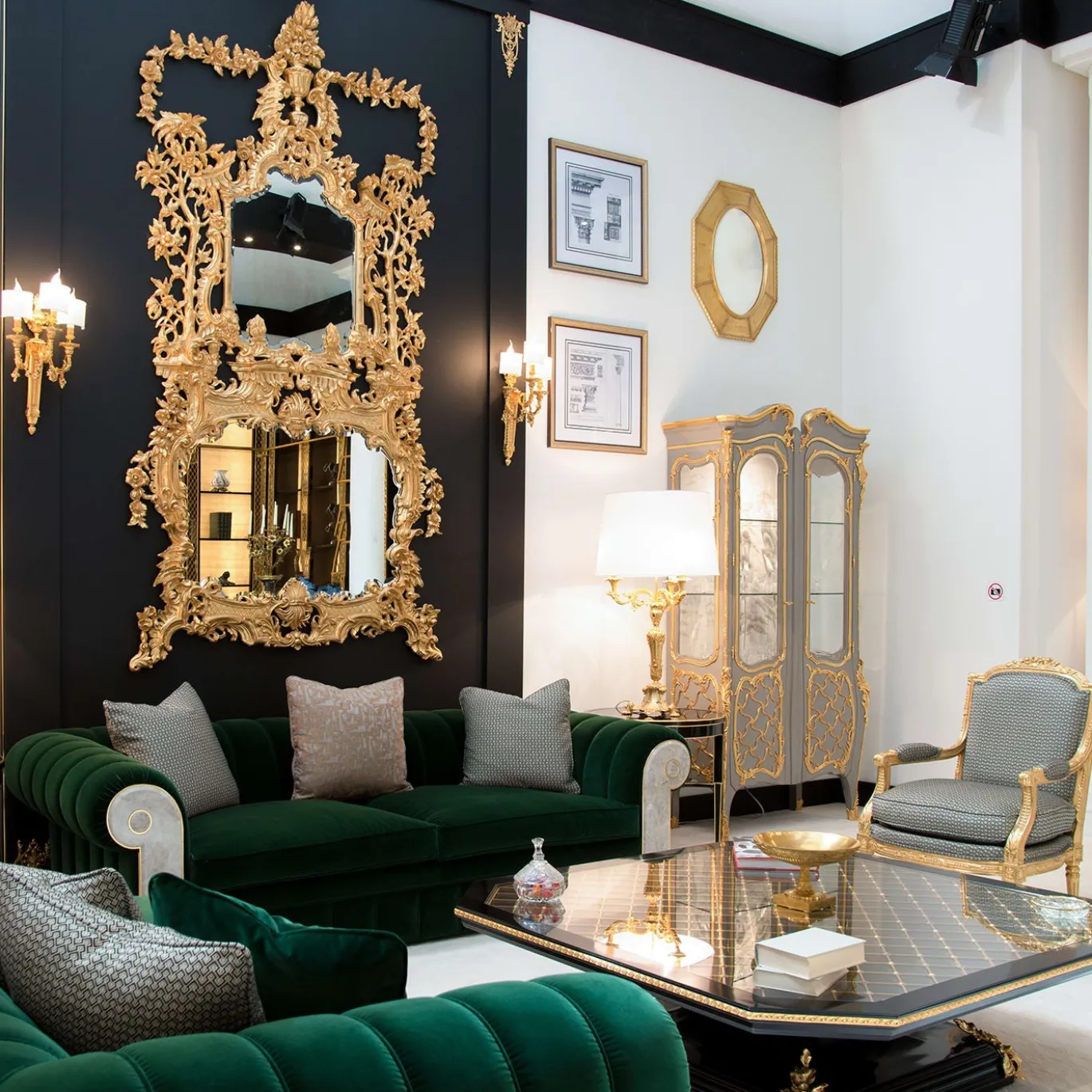 Specchio d'oro in stile Chippendale