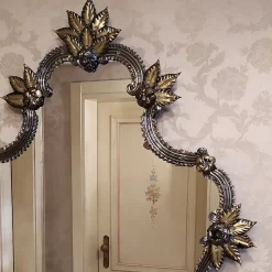 Specchio in vetro di Murano Tiziano