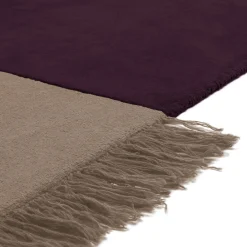 Tappeto asimmetrico colore amarena