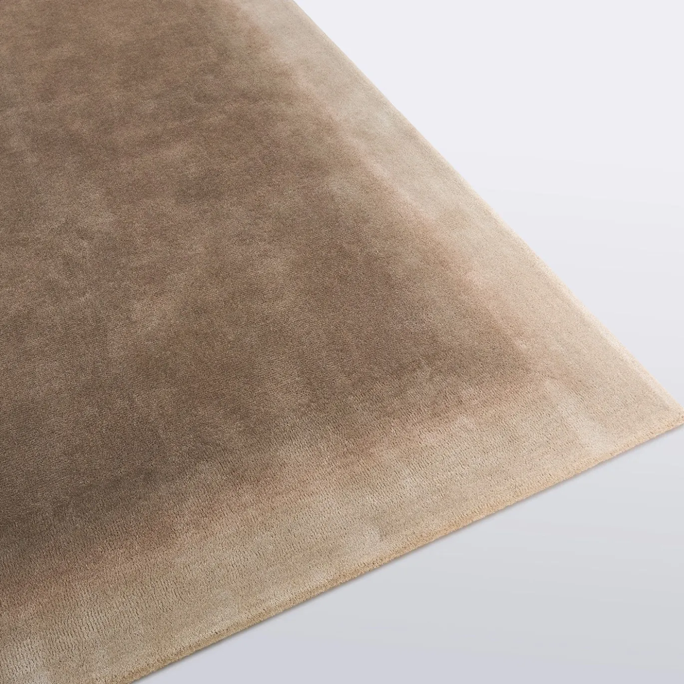 Tappeto in lana Halo Dusk Taupe
