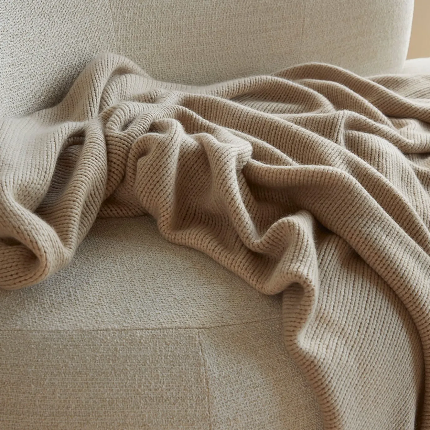 Tateyama Cloud Pearl Bouclè Sofa