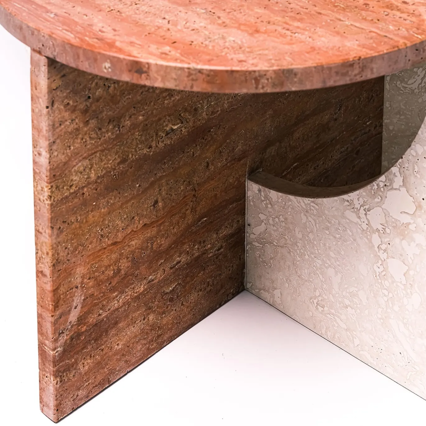 Tavolino asimmetrico Ritagli A #2 di Studiopepe Design
