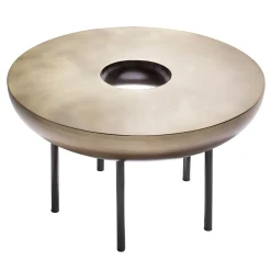 Tavolino Botero 50 in ottone spazzolato di R&D Studio