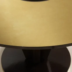 Tavolino con specchio dorato