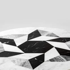 Tavolino cubico Esopo con ruota geometrica di Antonio Saporito