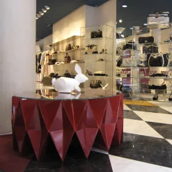 Tavolino da caffè Colletto Red di Moschino