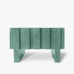 Tavolino da caffè Merlate in ceramica verde di Patricia Urquiola