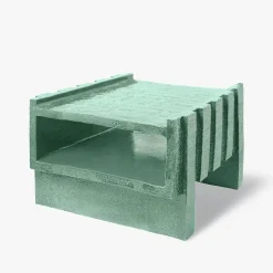 Tavolino da caffè Merlate in ceramica verde di Patricia Urquiola